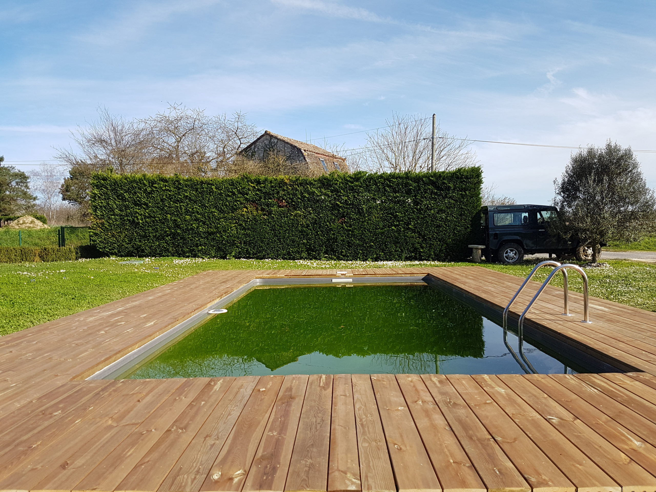Terrasse construction bois pour piscine